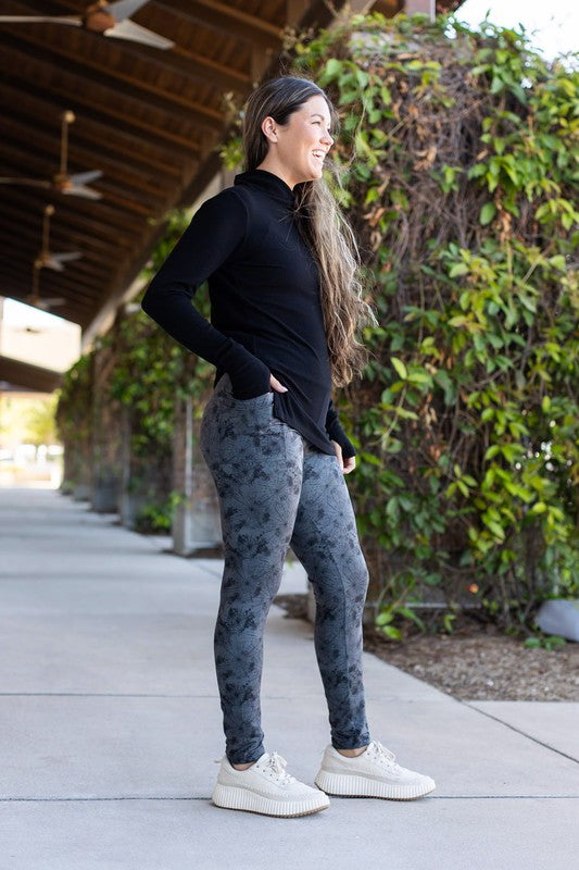 The Buffy Black Web Leggings