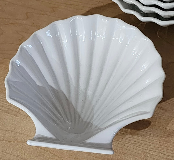 (8) Clam Style Ceramic Decor Serving Plates