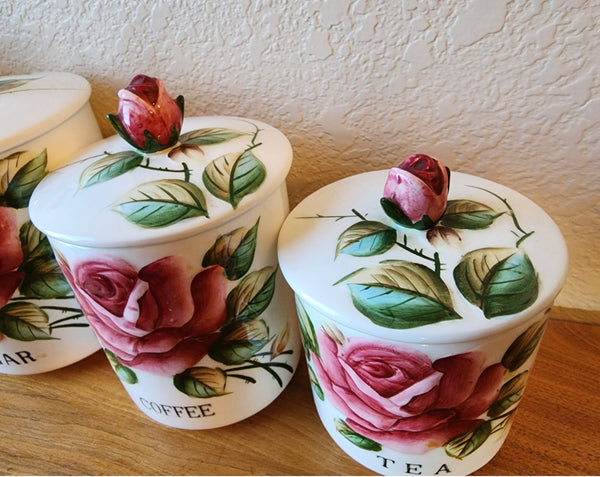 Lefton Americana Rose Canister Set
