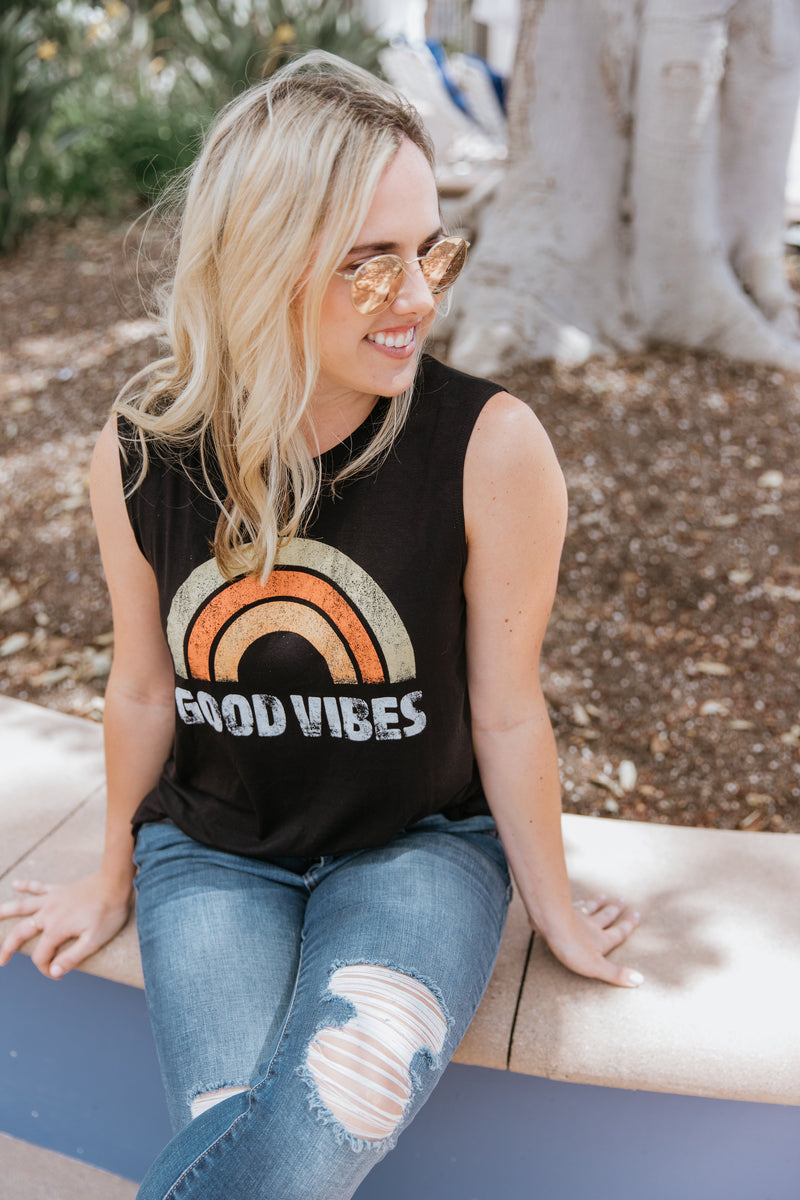 Good Vibes Graphic Top (Fits Curvy Babes Also)